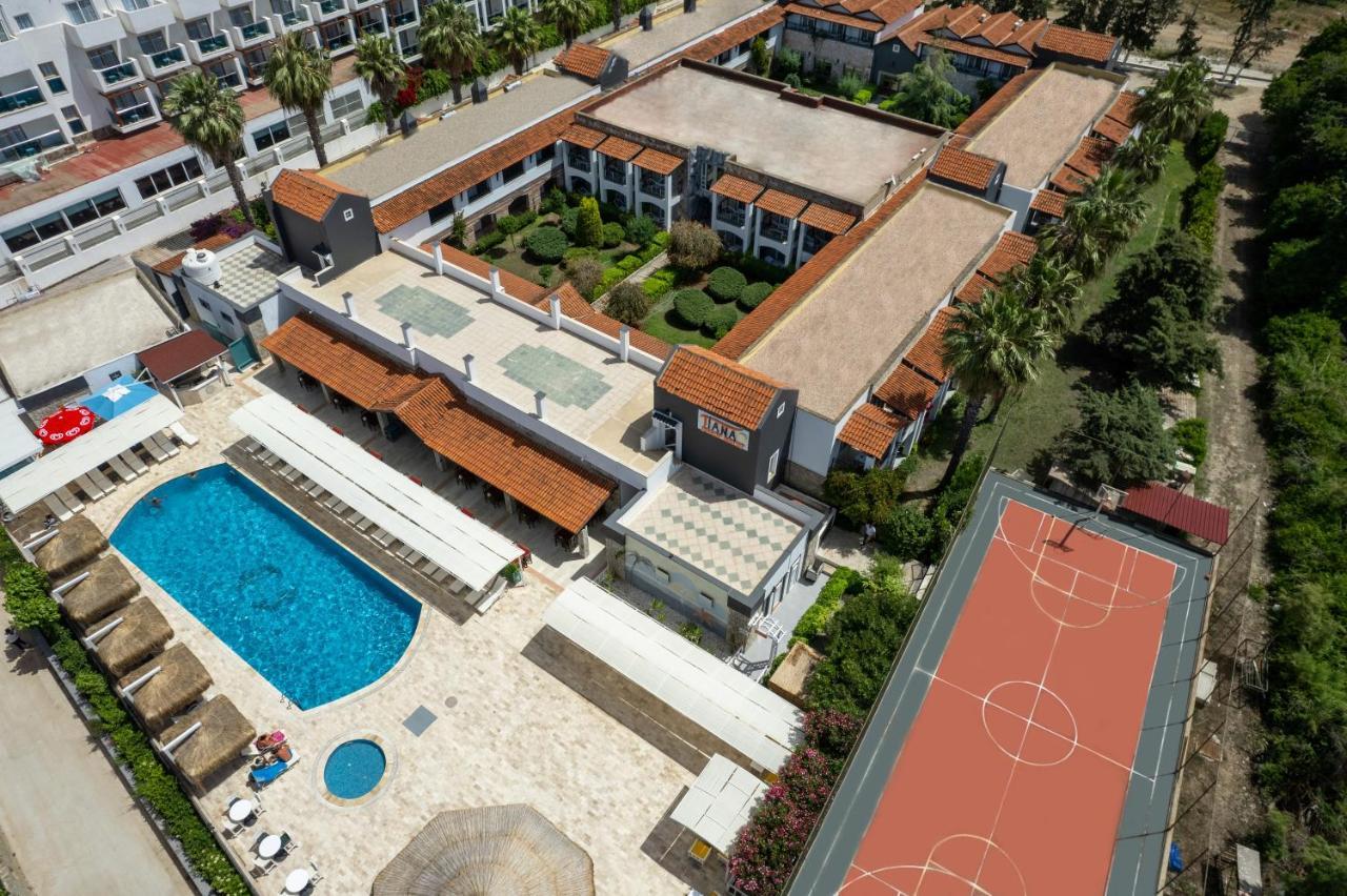 Tiana Beach Resort Тургутрейс Екстериор снимка